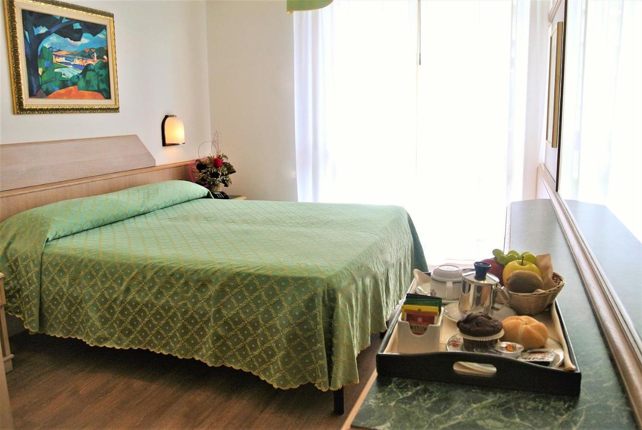Hotel Niagara Lignano Sabbiadoro Room photo
