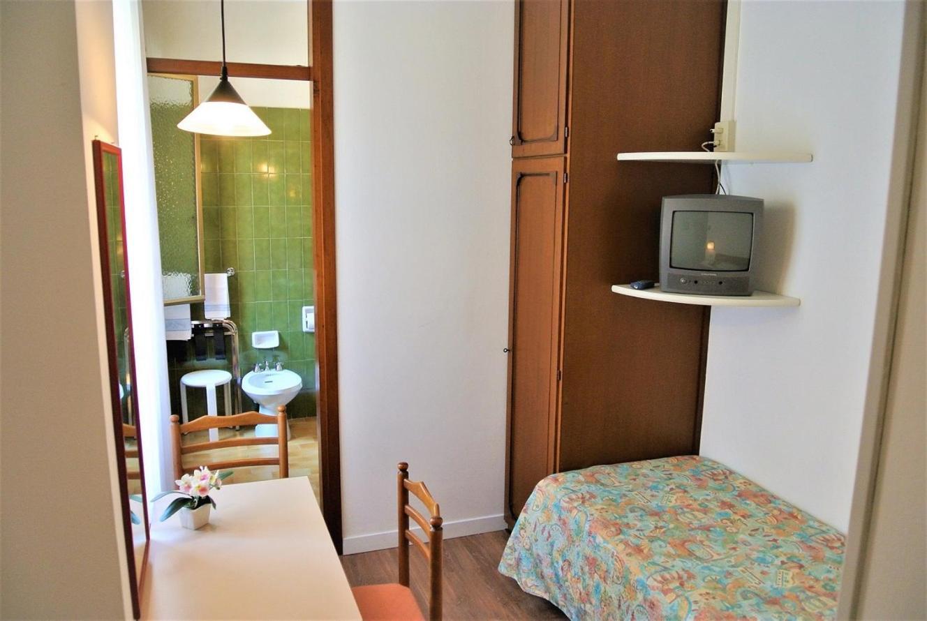 Hotel Niagara Lignano Sabbiadoro Room photo